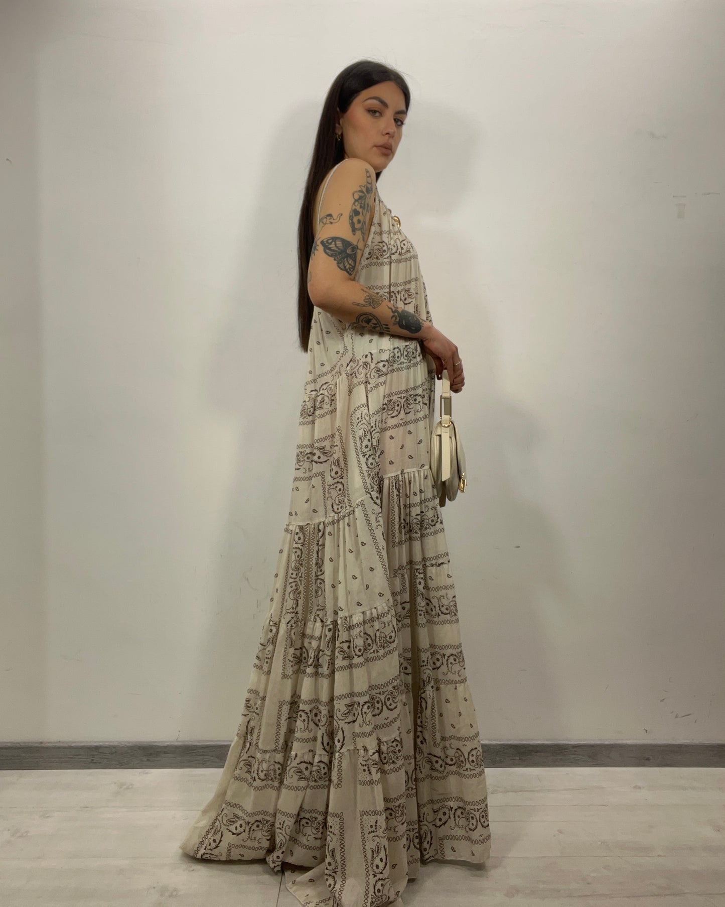 Abito paisley panna