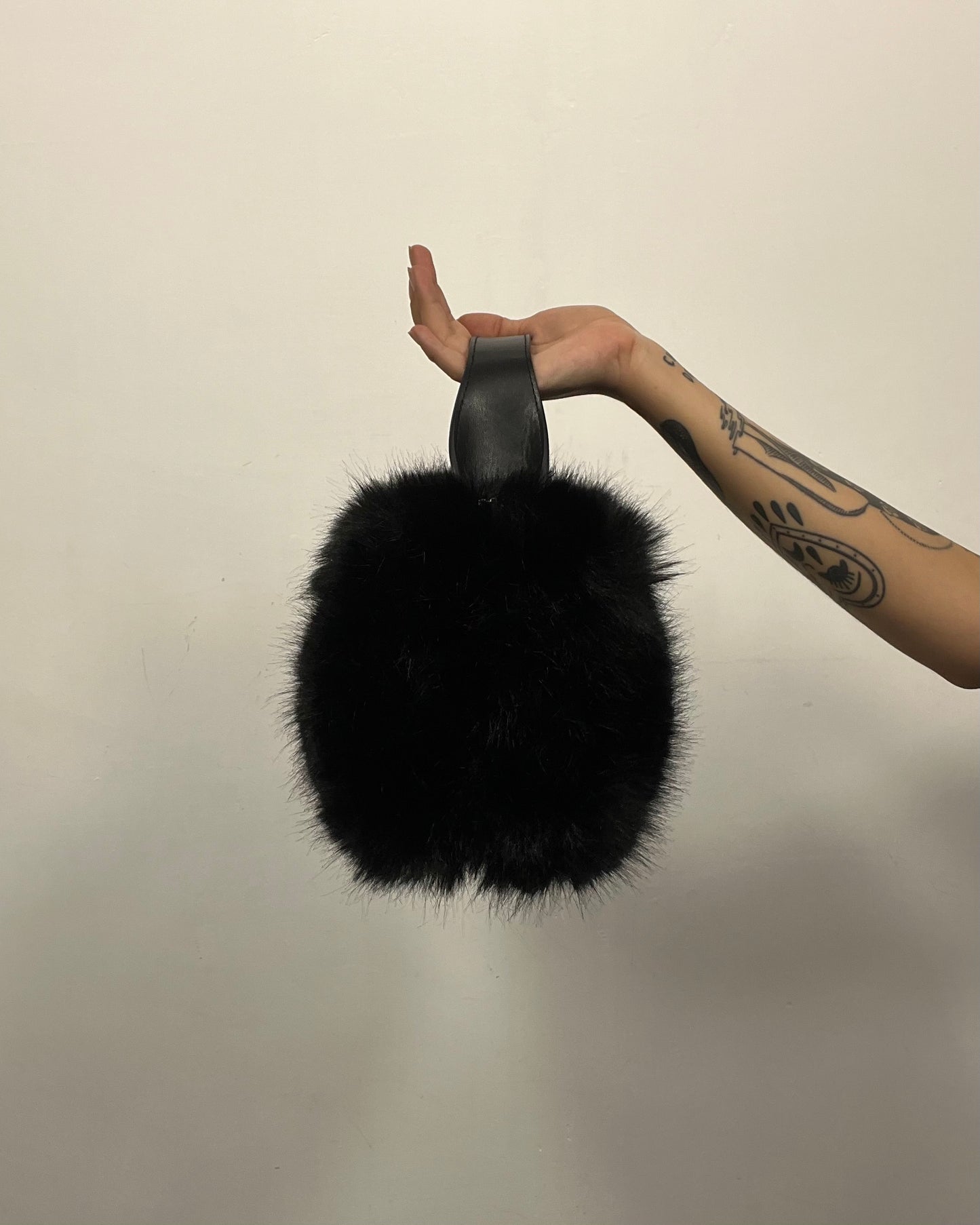 Mini bag eco pelliccia nera