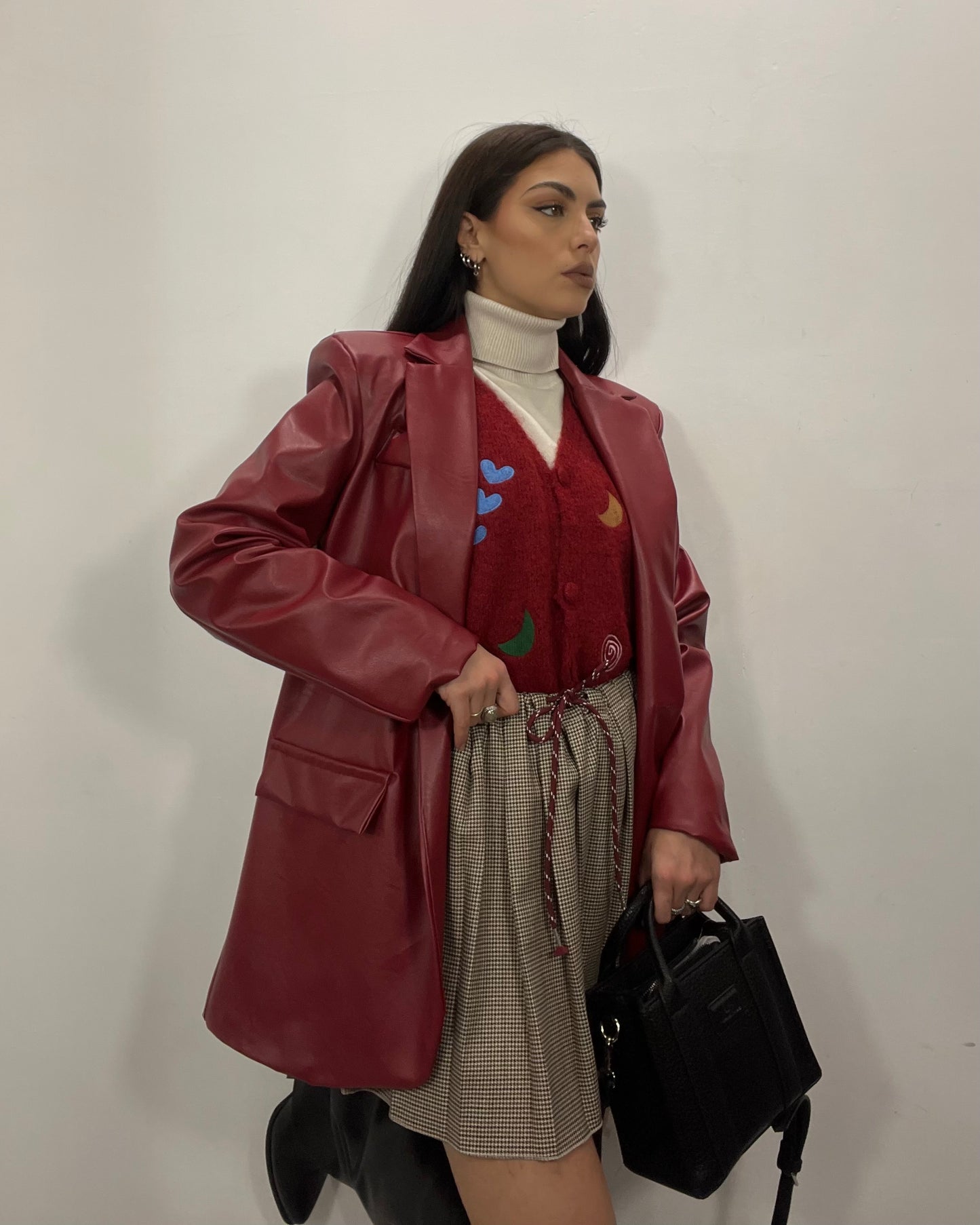 Gilet con ricami rosso