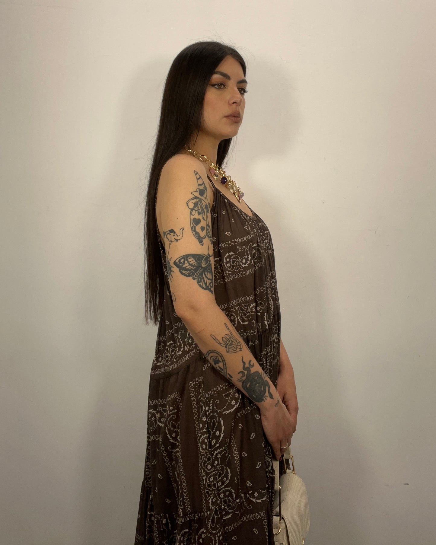 Abito paisley marrone