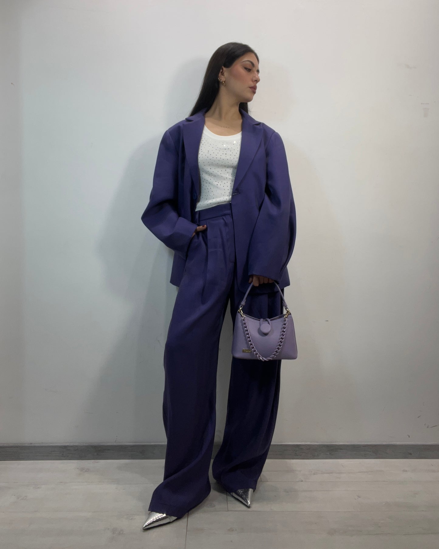 Pantalone tailleur viola