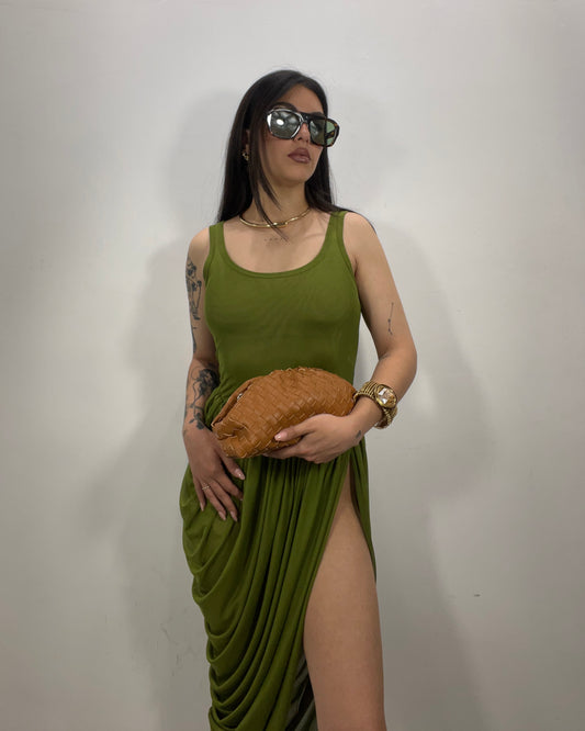 Abito in tulle e drappeggio olive green